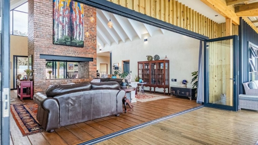 4 Bedroom Property for Sale in Hansmoeskraal A H Western Cape